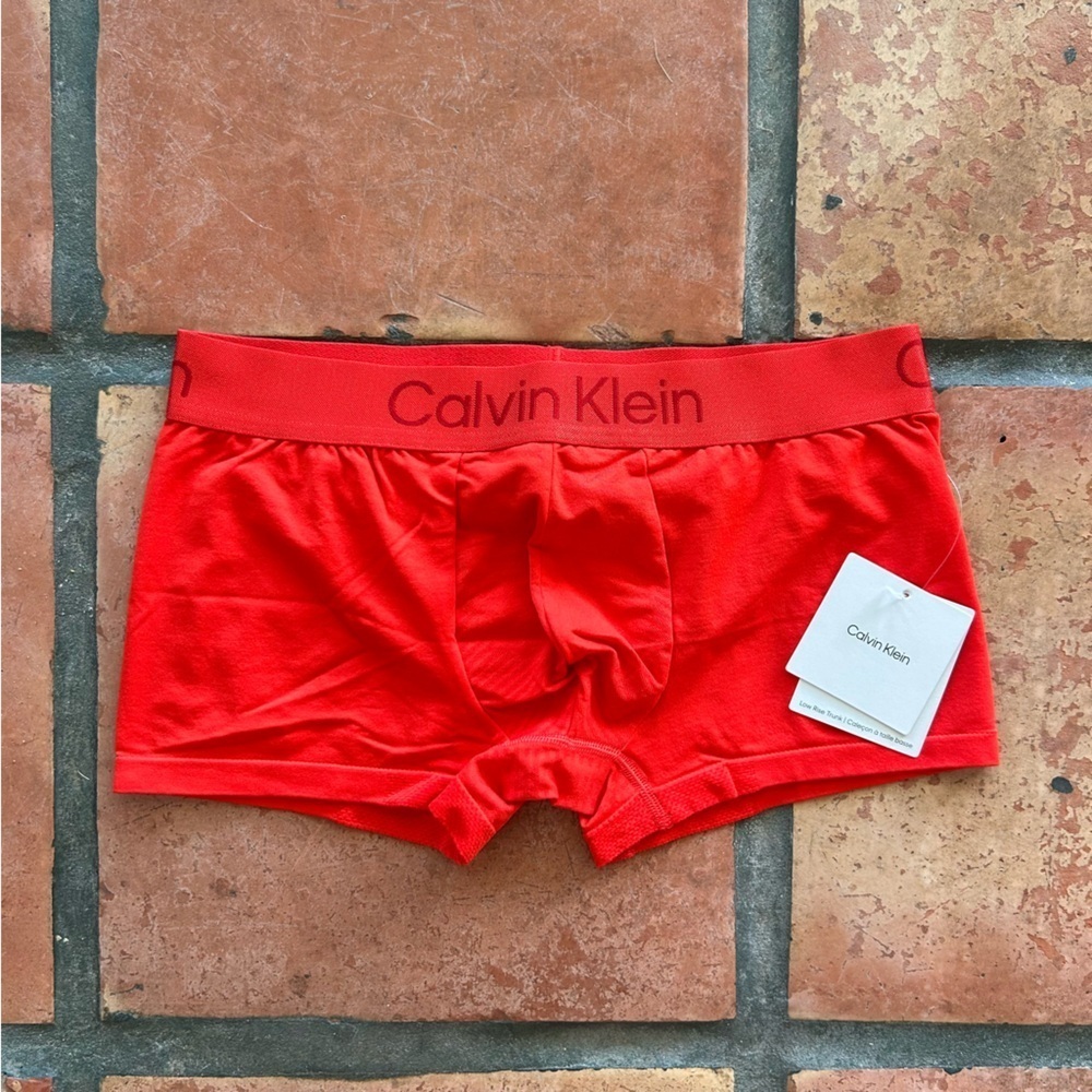 Calvin Klein | Microfiber Tech Low Rise in Molten Red (Small)